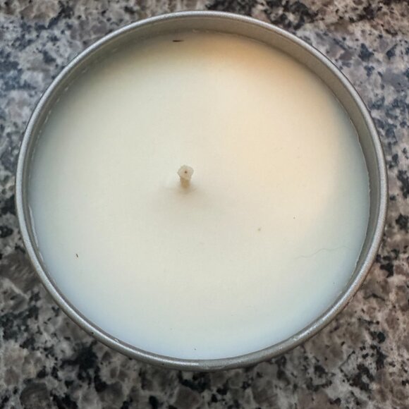 Trader Joes Honeycrisp Apple Scented & Pumpkin Spice Candles, 5.7 oz Set Of 2 - Picture 5 of 9